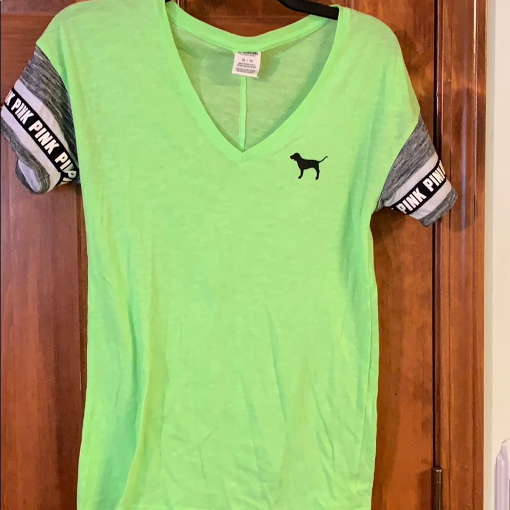 💚VS Pink Vneck Neon Green💚